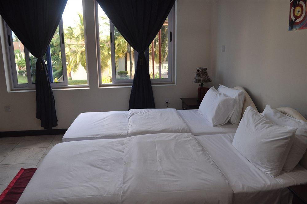 Tribeca Hotel Ghana Accra Exterior photo